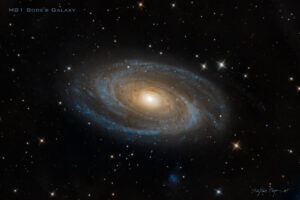 M 81 - Galaxia lui Bode